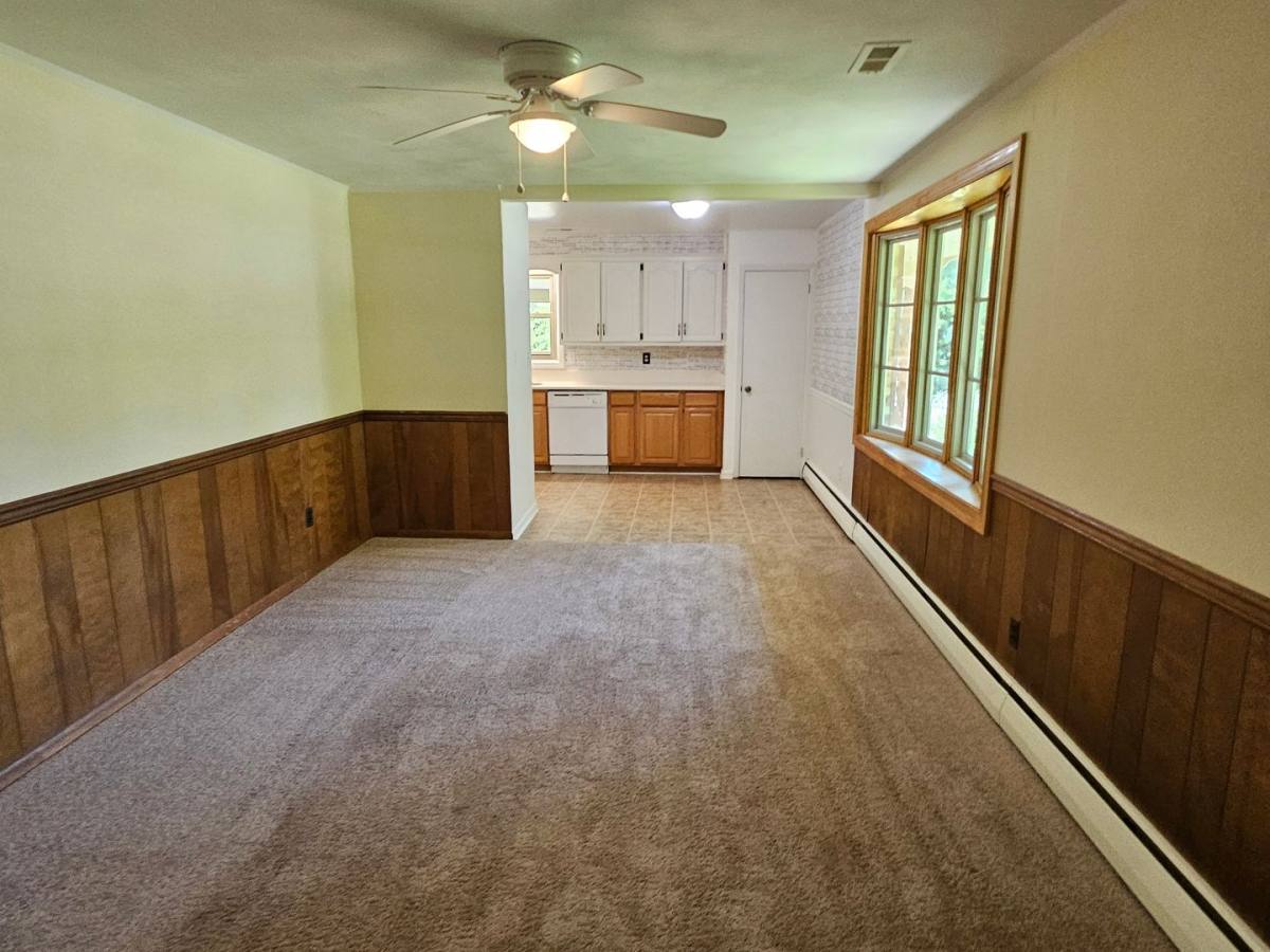 House for rent at 1812 Ashley Dr, Virginia Beach, VA 23454