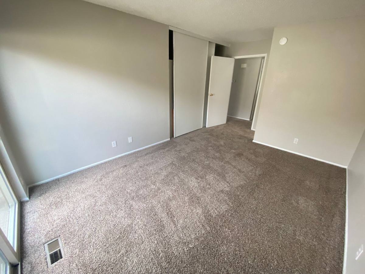 Townhouse for rent at 3562 S Kittredge St, Aurora, CO 80013