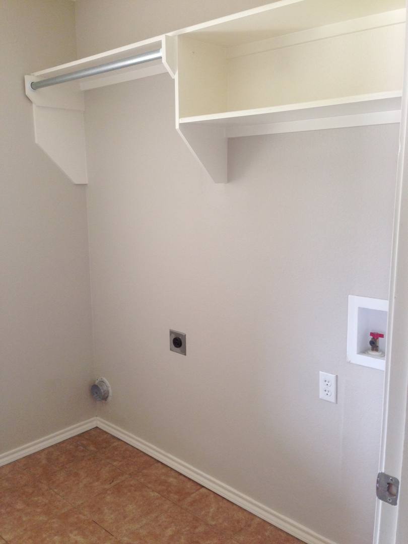 Townhouse for rent at 17037 Loring Lane, Lindale, TX 75771