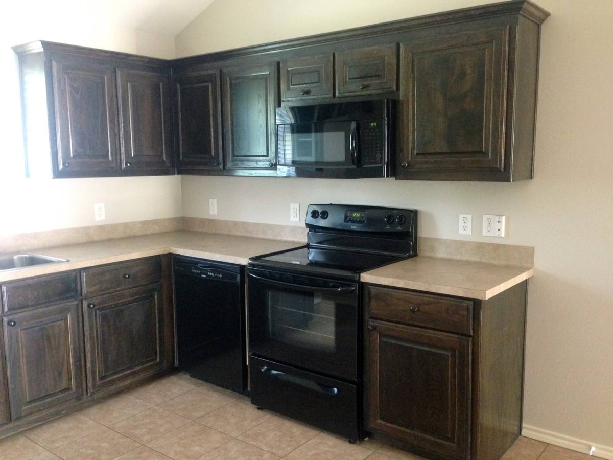 Townhouse for rent at 17037 Loring Lane, Lindale, TX 75771
