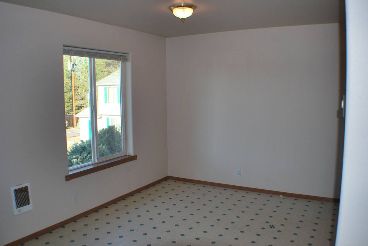 Apartment for rent at 51382 Huntington Rd, La Pine, OR 97739