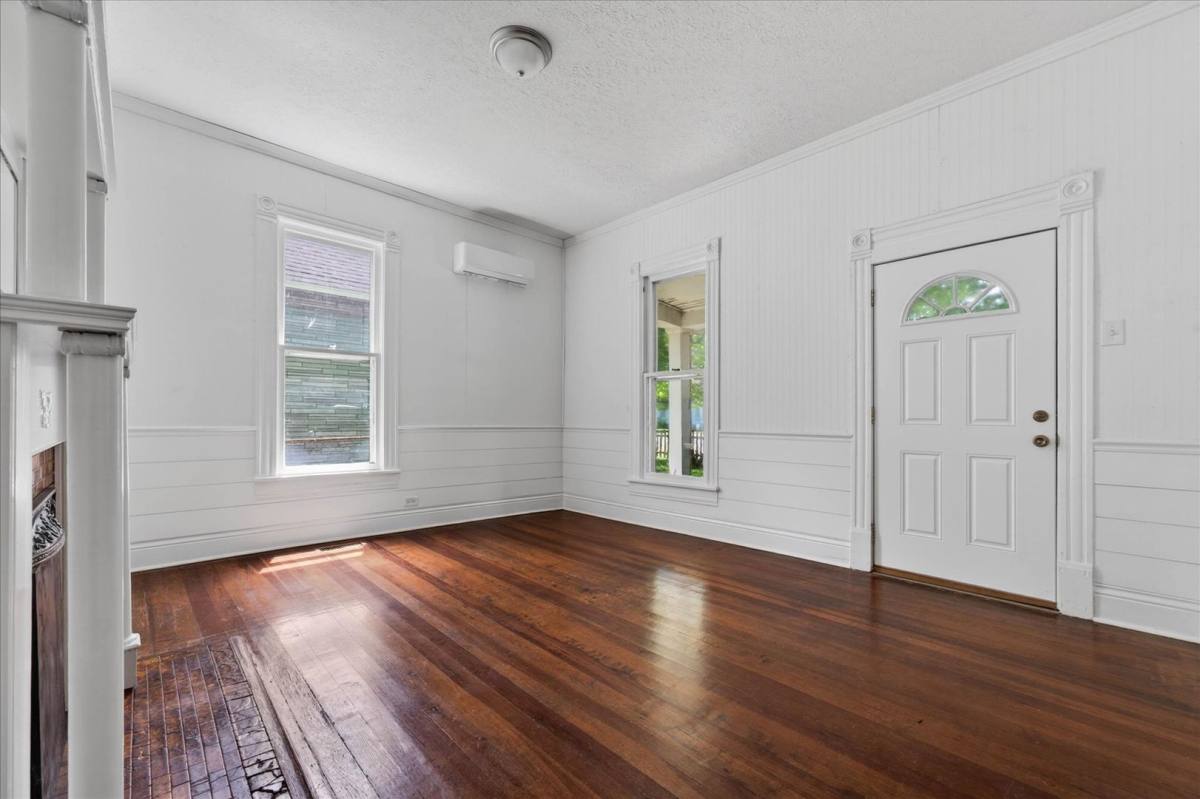 House for rent at 132 S McPherson St, Hopkinsville, KY 42240