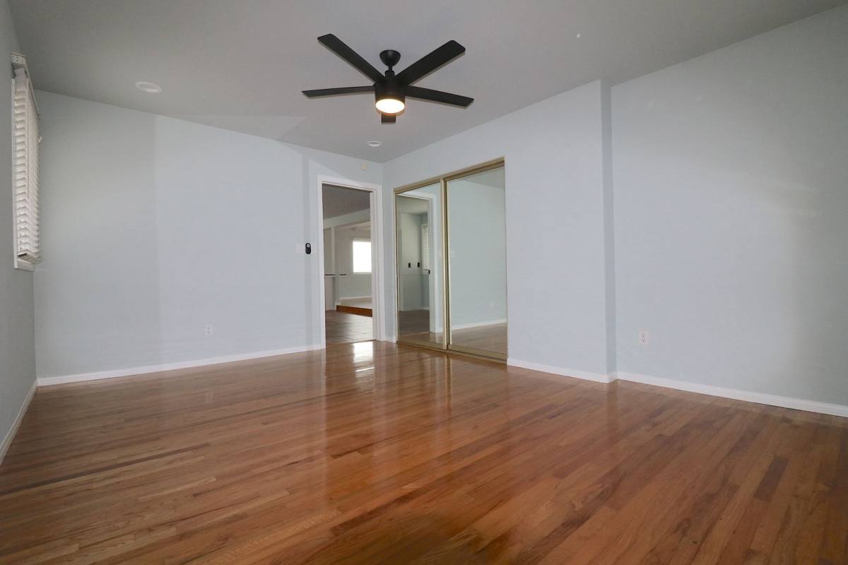 Apartment for rent at 858-860 Dewitt Ave, Encinitas, CA 92024