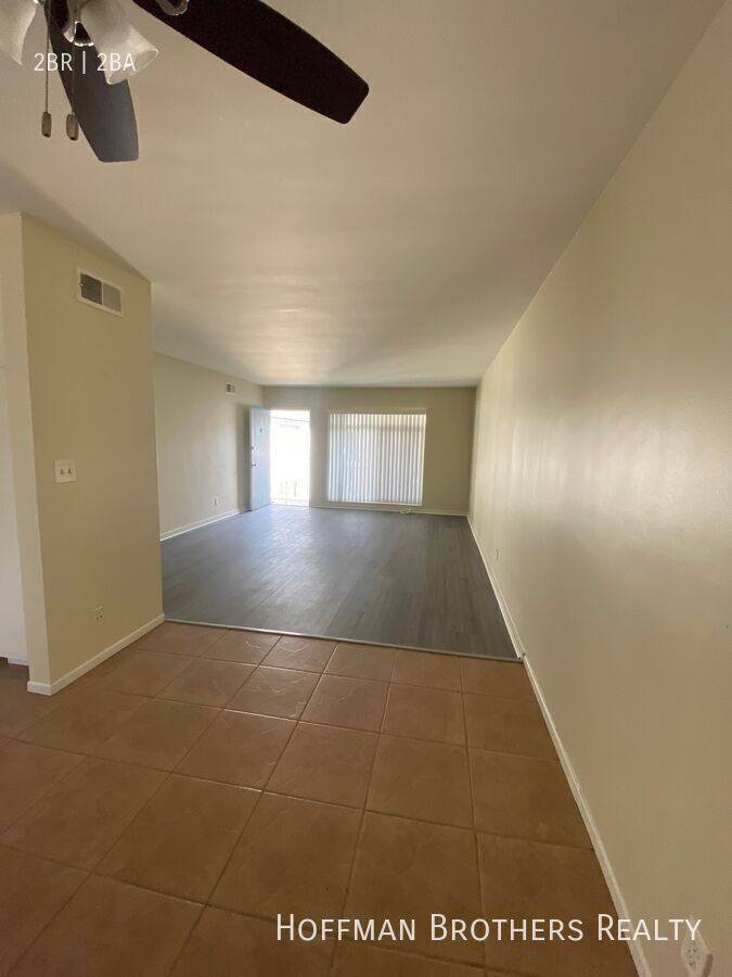 Apartment for rent at 4025 Coco Ave #10, Los Angeles, CA 90008