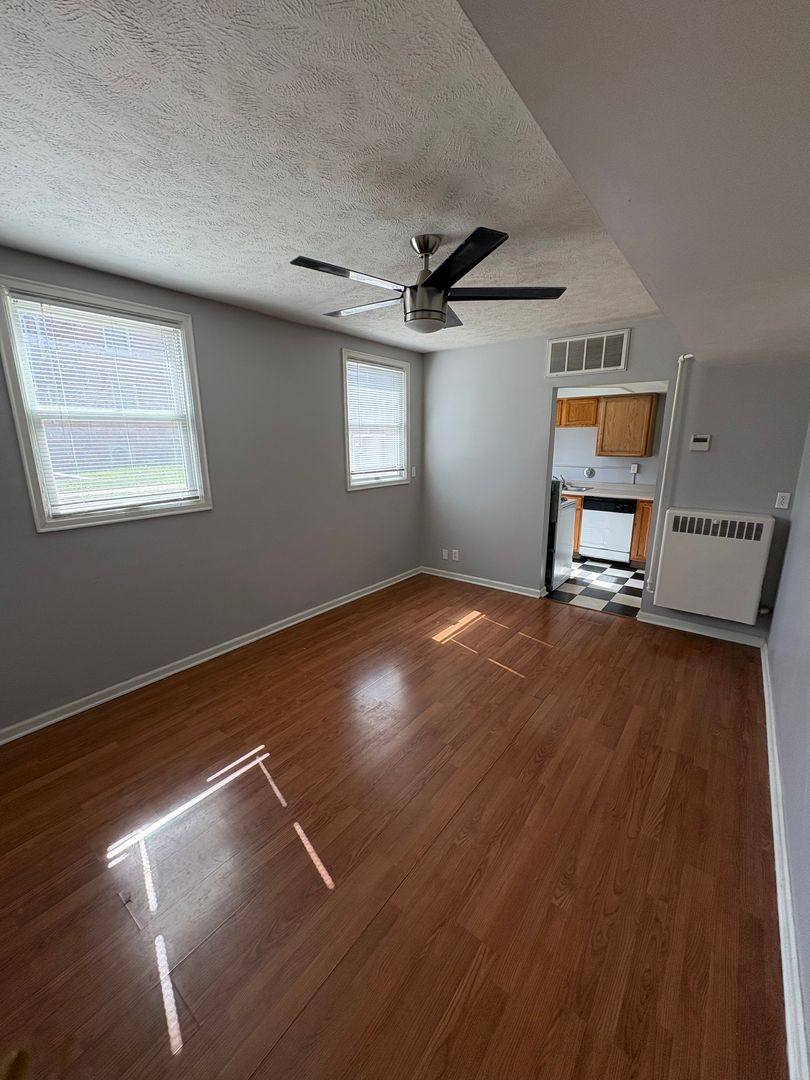 Apartment for rent at 311 N 31st Ave, Omaha, NE 68131