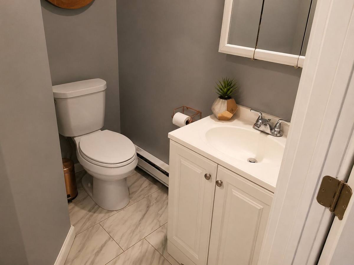 Apartment for rent at 1224 Tasker St, Philadelphia, PA 19147