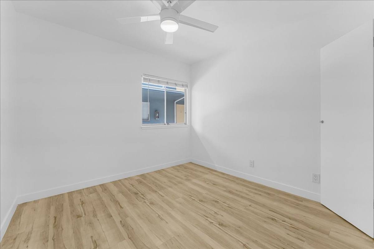 Apartment for rent at 12244 Grevillea Ave #C, Hawthorne, CA 90250