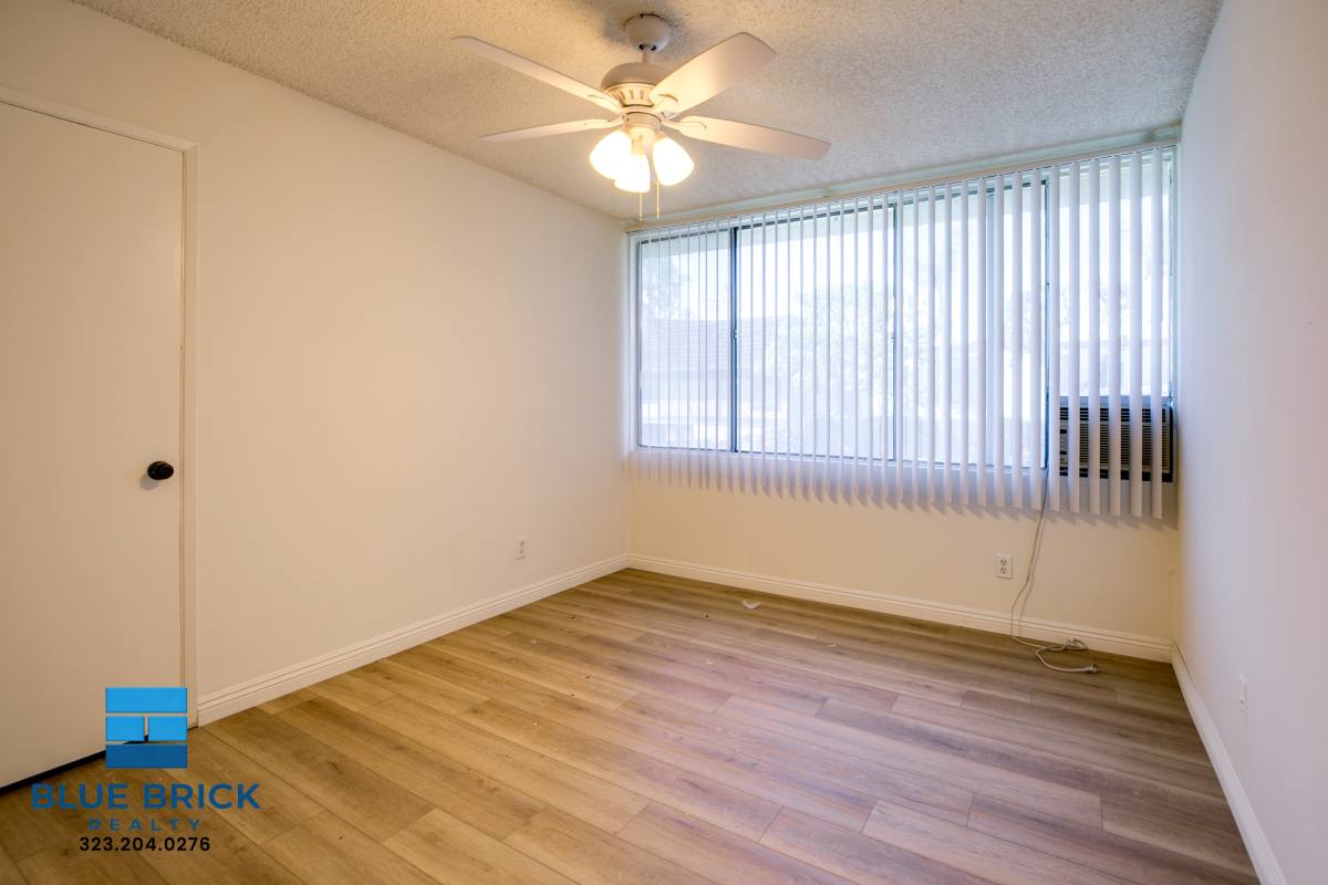 Apartment for rent at 5452 Corteen Place #18, Valley Village, CA 91607