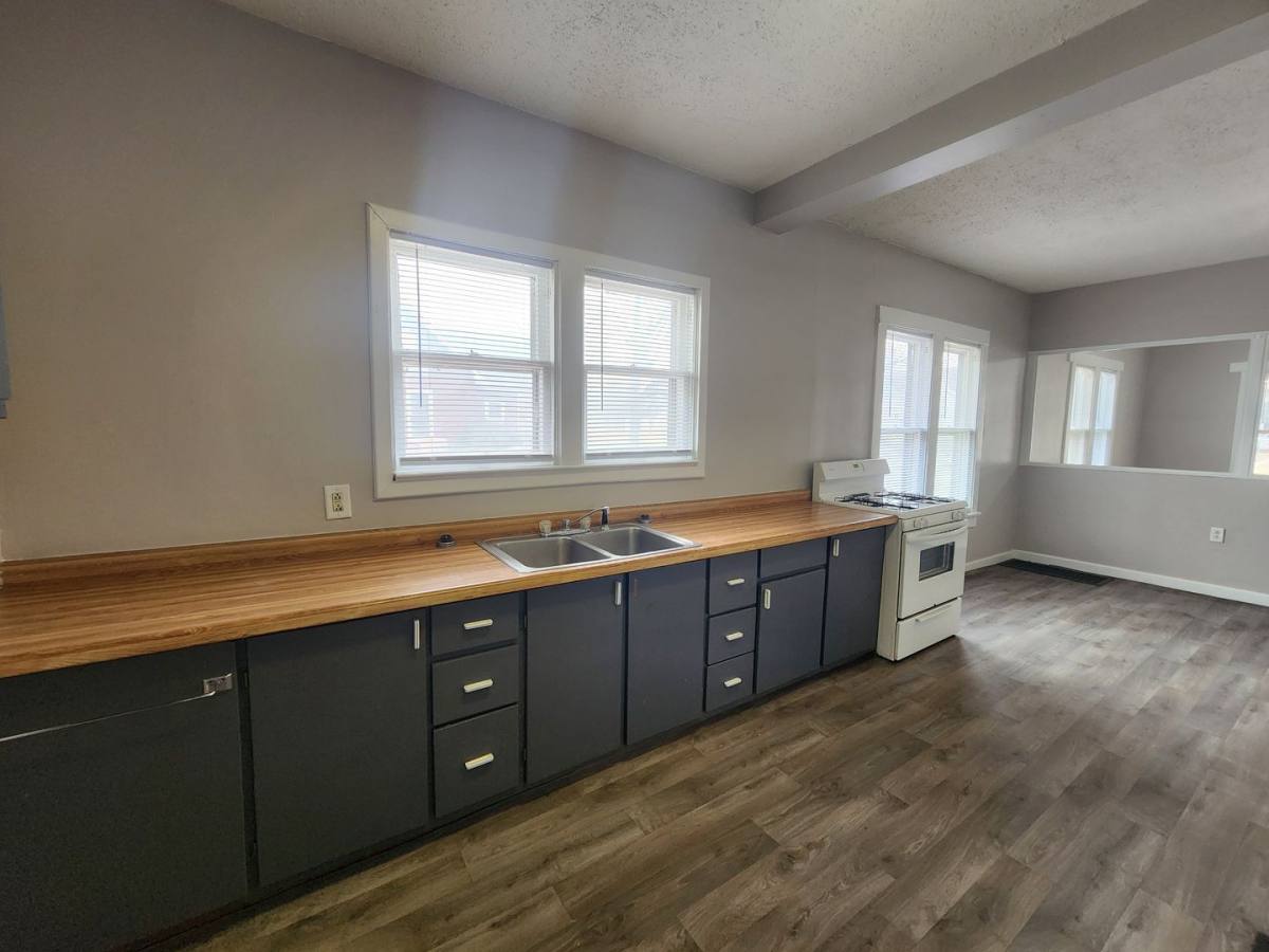 House for rent at 1436 Sycamore St, Terre Haute, IN 47807
