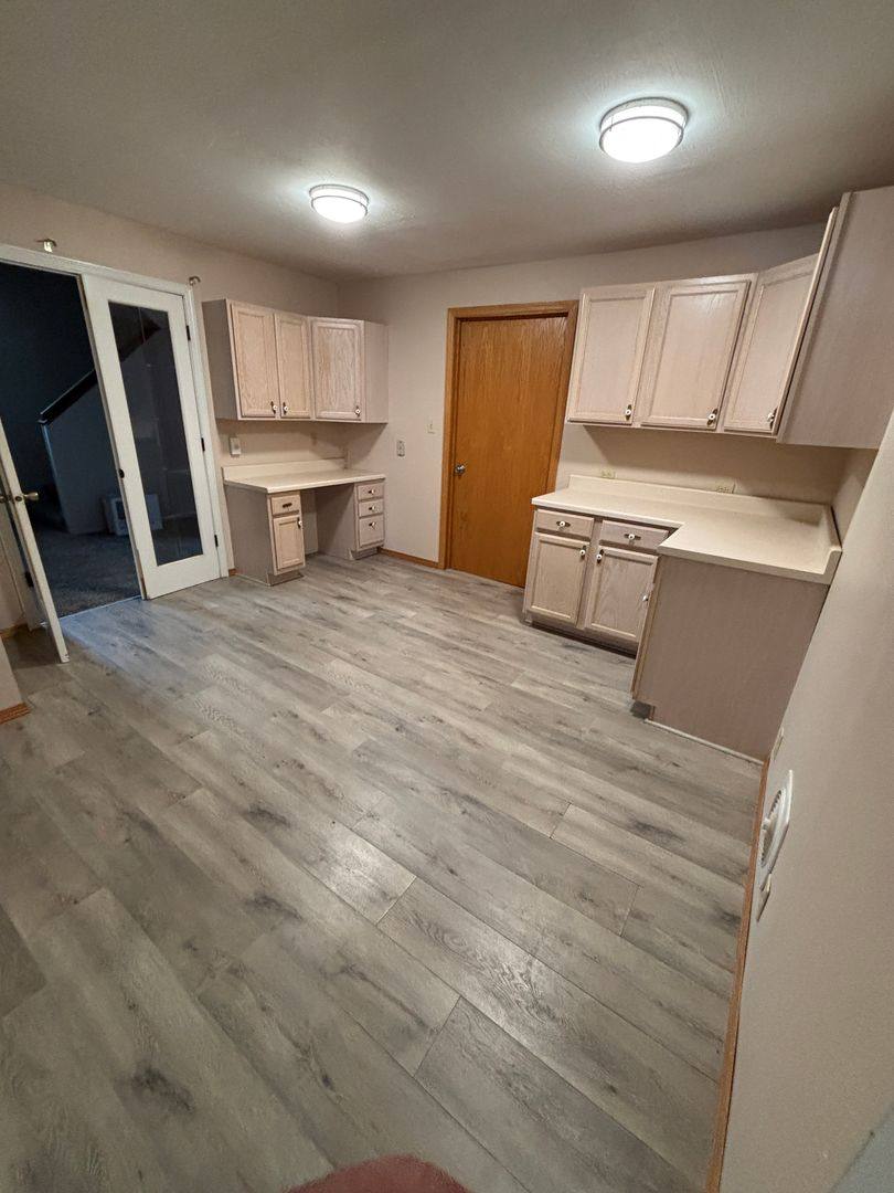 Apartment for rent at 119 Maple St, Lawton, IA 51030