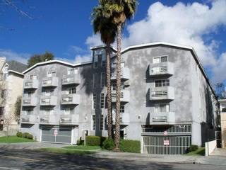 Apartment for rent at 14309 Sylvan St, Van Nuys, CA 91401