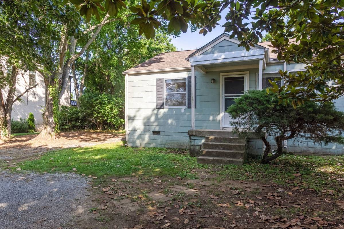 House for rent at 4104 Kimbark Dr, Nashville, TN 37215