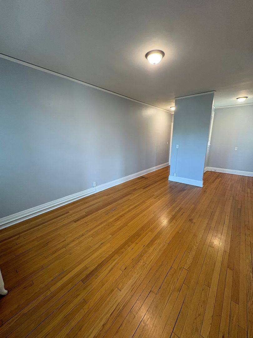 Apartment for rent at 524 S 31st St, Omaha, NE 68105