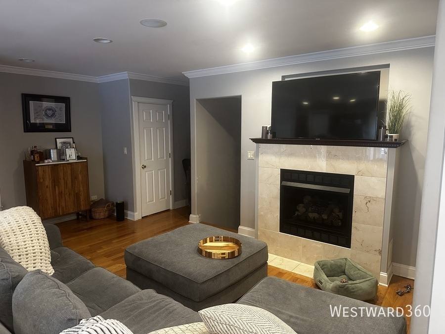 Condo for rent at 1226 W Huron #101, Chicago, IL 60642