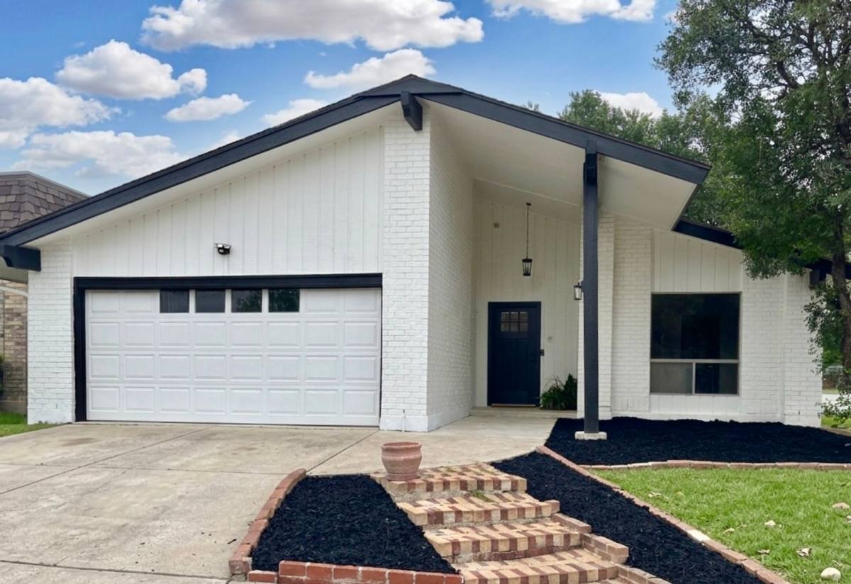 House for rent at 5202 Metcalf, San Antonio, TX 78202