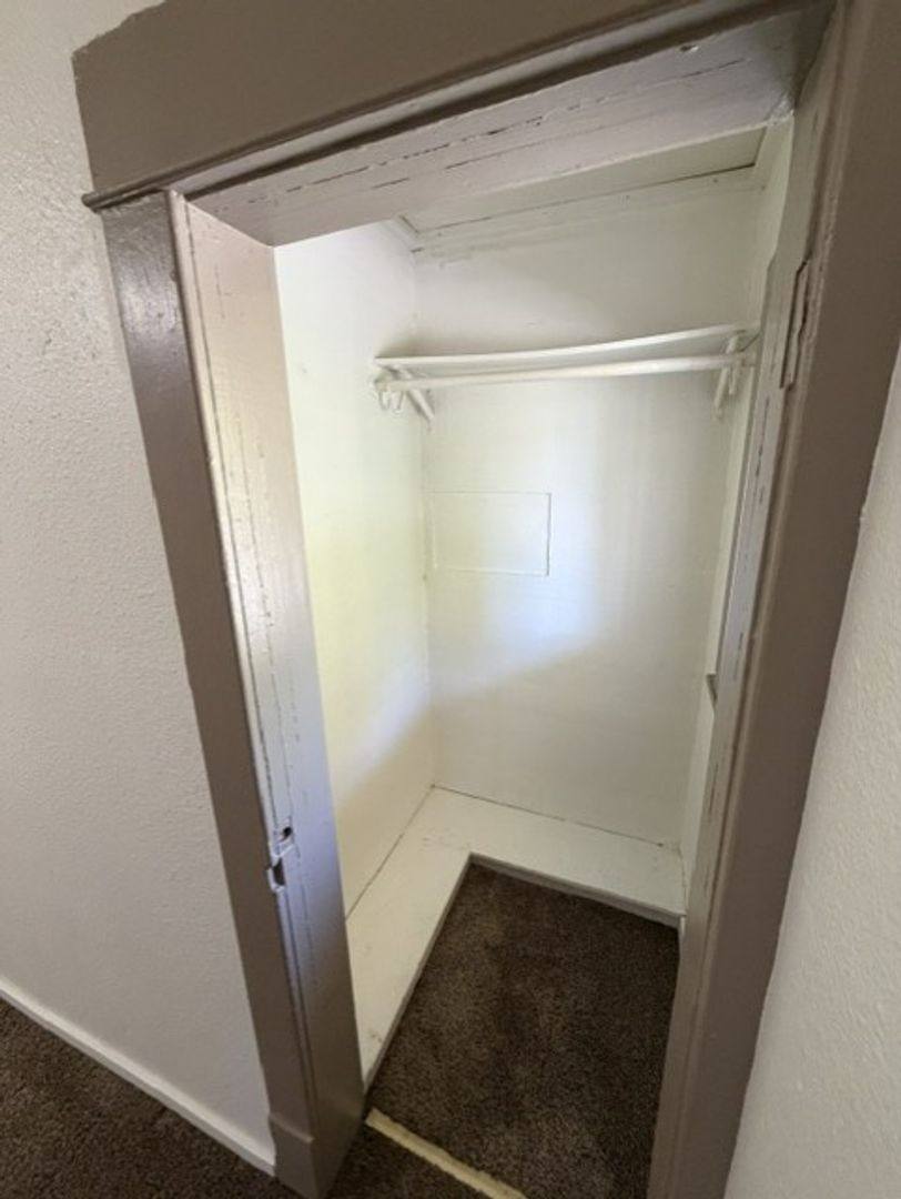 Apartment for rent at 815 W 1st St, Centralia, WA 98531
