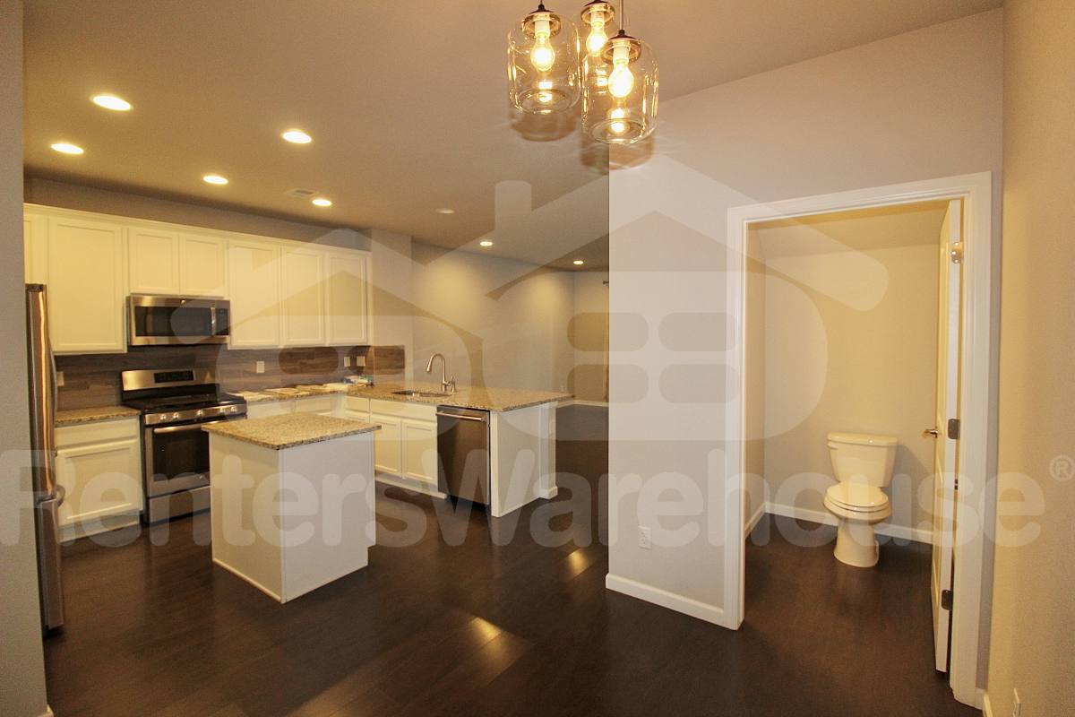 Townhouse for rent at 8966 E Caley Way, Englewood, CO 80111