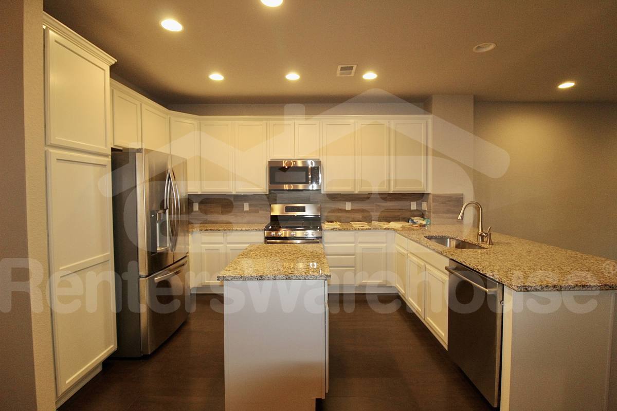 Townhouse for rent at 8966 E Caley Way, Englewood, CO 80111