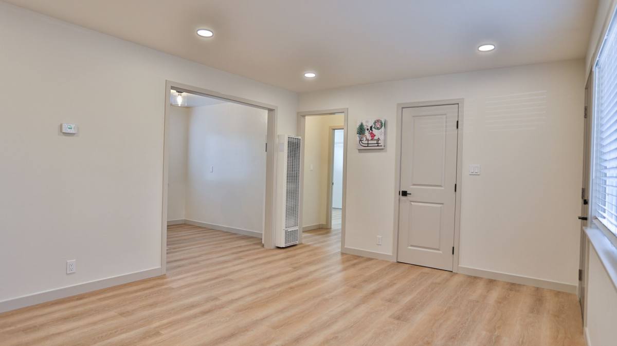 Apartment for rent at 460 E Maude Ave, Sunnyvale, CA 94085