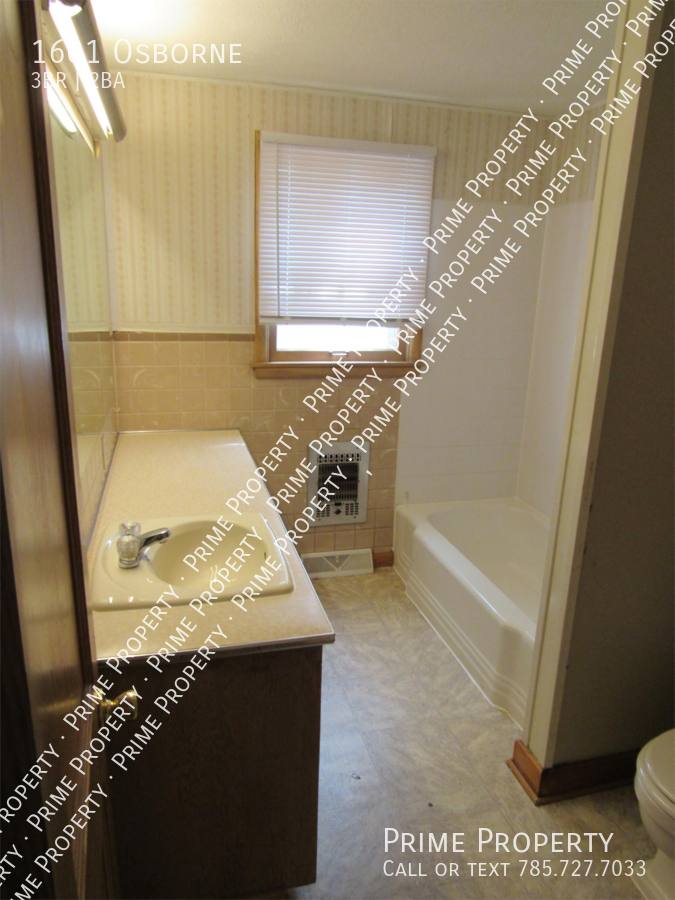 House for rent at 1601 Osborne, Salina, KS 67401
