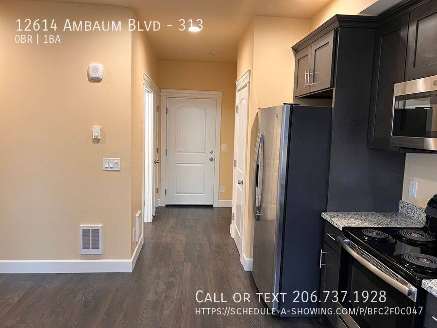 Apartment for rent at 12614 Ambaum Blvd #313, Seattle, WA 98146