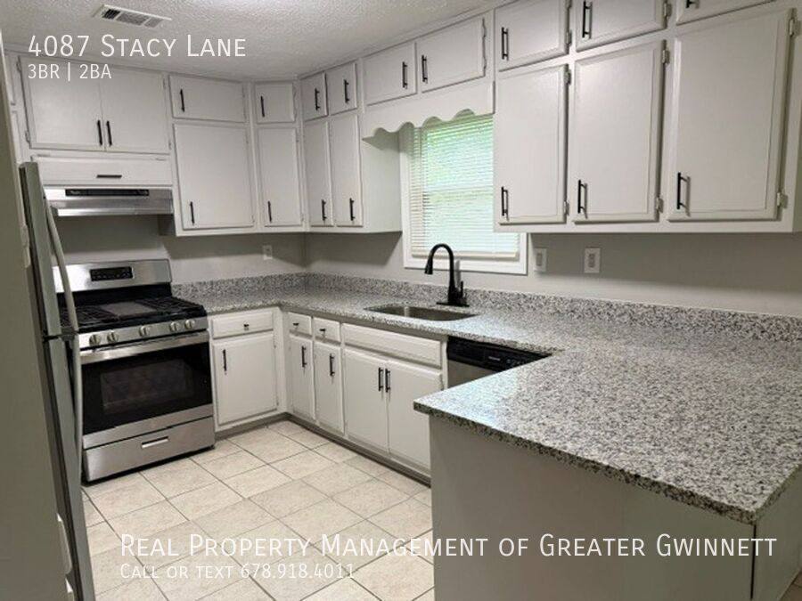 House for rent at 4087 Stacy Lane, Snellville, GA 30039