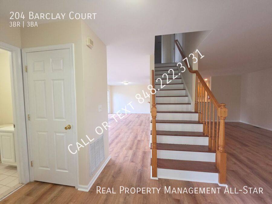 Townhouse for rent at 204 Barclay Court, Piscataway, NJ 08854