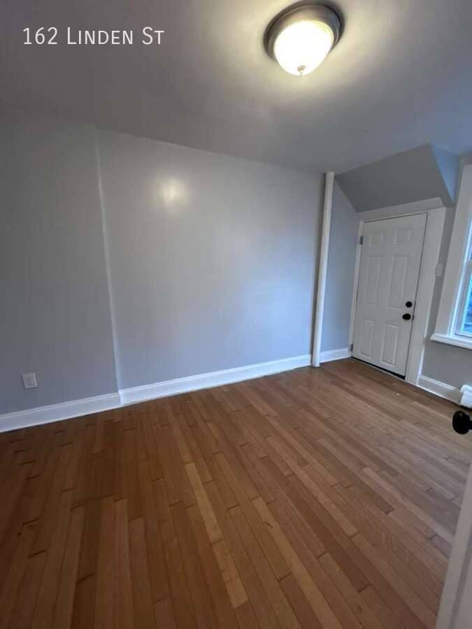 Apartment for rent at 162 Linden St, Yonkers, NY 10701