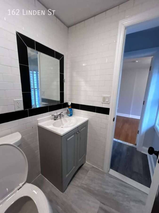 Apartment for rent at 162 Linden St, Yonkers, NY 10701