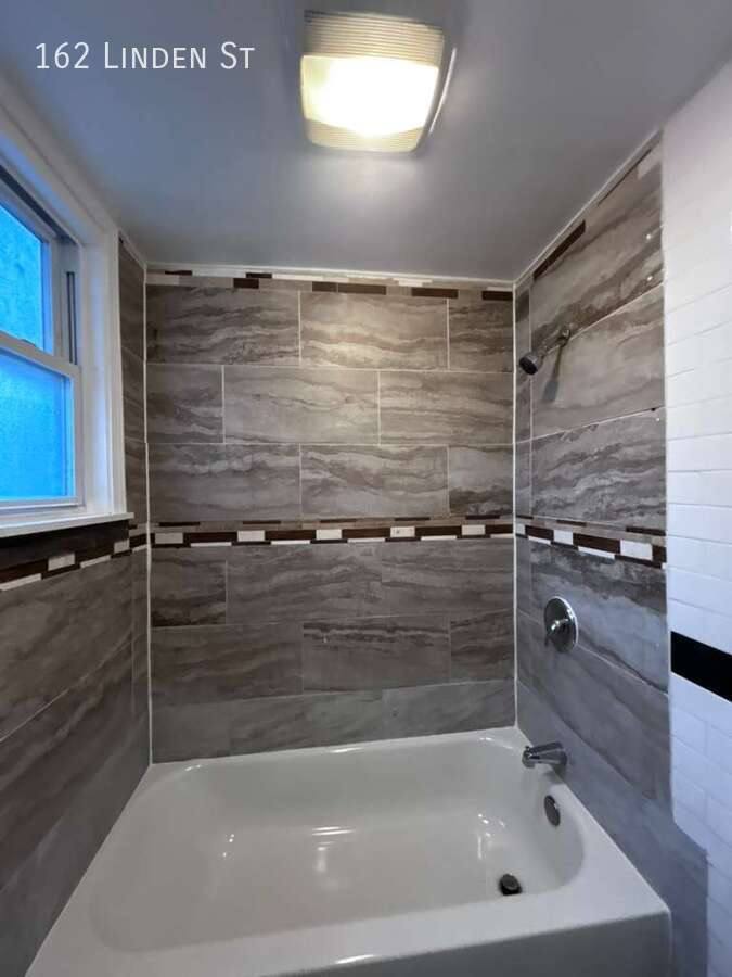 Apartment for rent at 162 Linden St, Yonkers, NY 10701