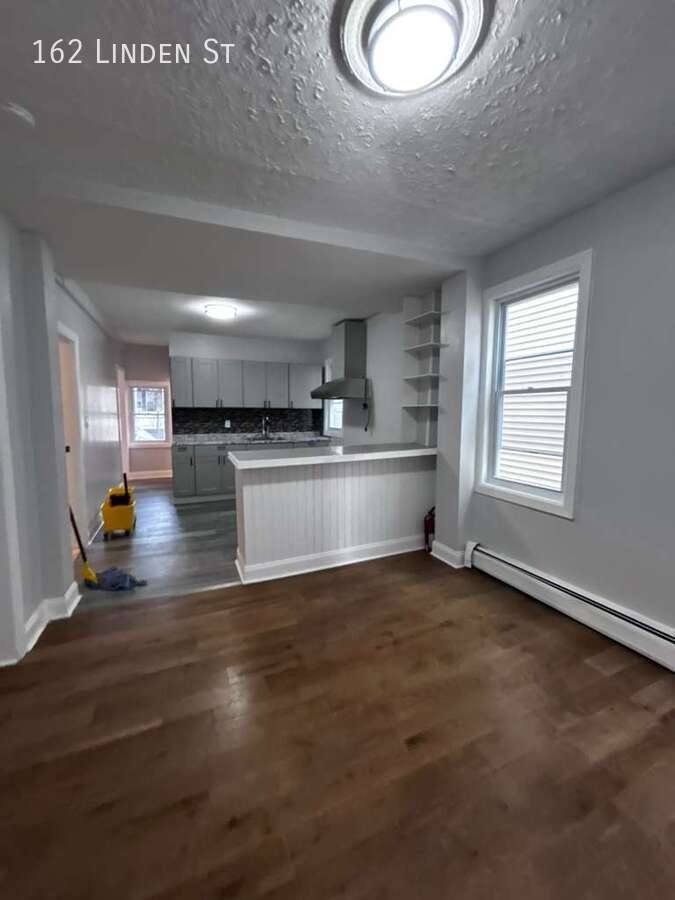 Apartment for rent at 162 Linden St, Yonkers, NY 10701