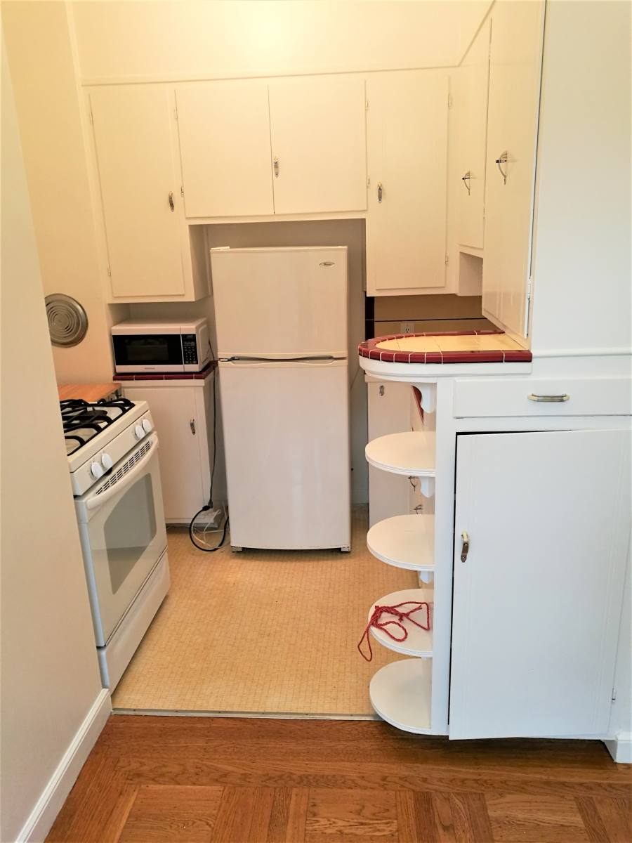 Apartment for rent at 3560 19th St #4, San Francisco, CA 94110