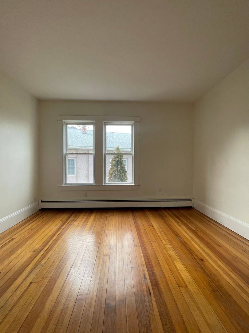 Apartment for rent at 15-21 Park St, Hudson, MA 01749