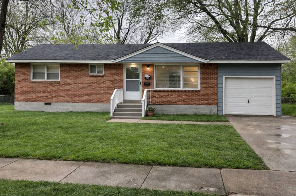 House for rent at 1050 Dora Cove, Memphis, TN 38122