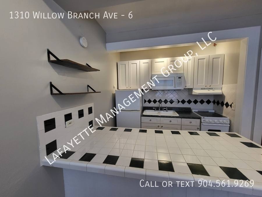 Apartment for rent at 1310 Willow Branch Ave #6, Jacksonville, FL 32205