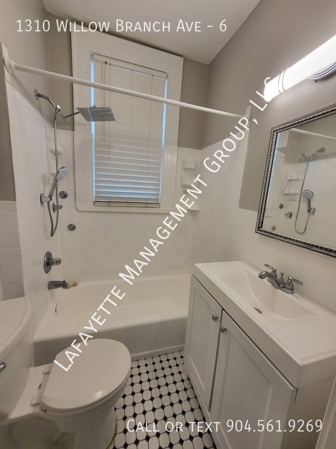 Apartment for rent at 1310 Willow Branch Ave #6, Jacksonville, FL 32205