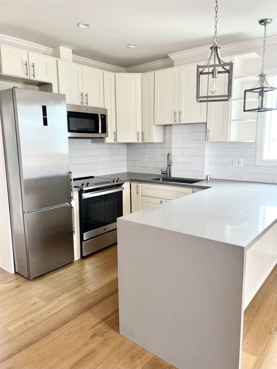 Apartment for rent at 1918 Lakeshore Ave, Oakland, CA 94606