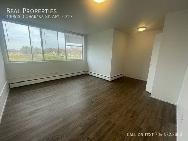Apartment for rent at 1305 S Congress St #317, Ypsilanti, MI 48197