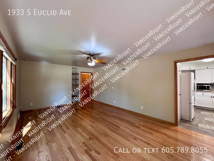 House for rent at 1933 S Euclid Ave, Sioux Falls, SD 57105