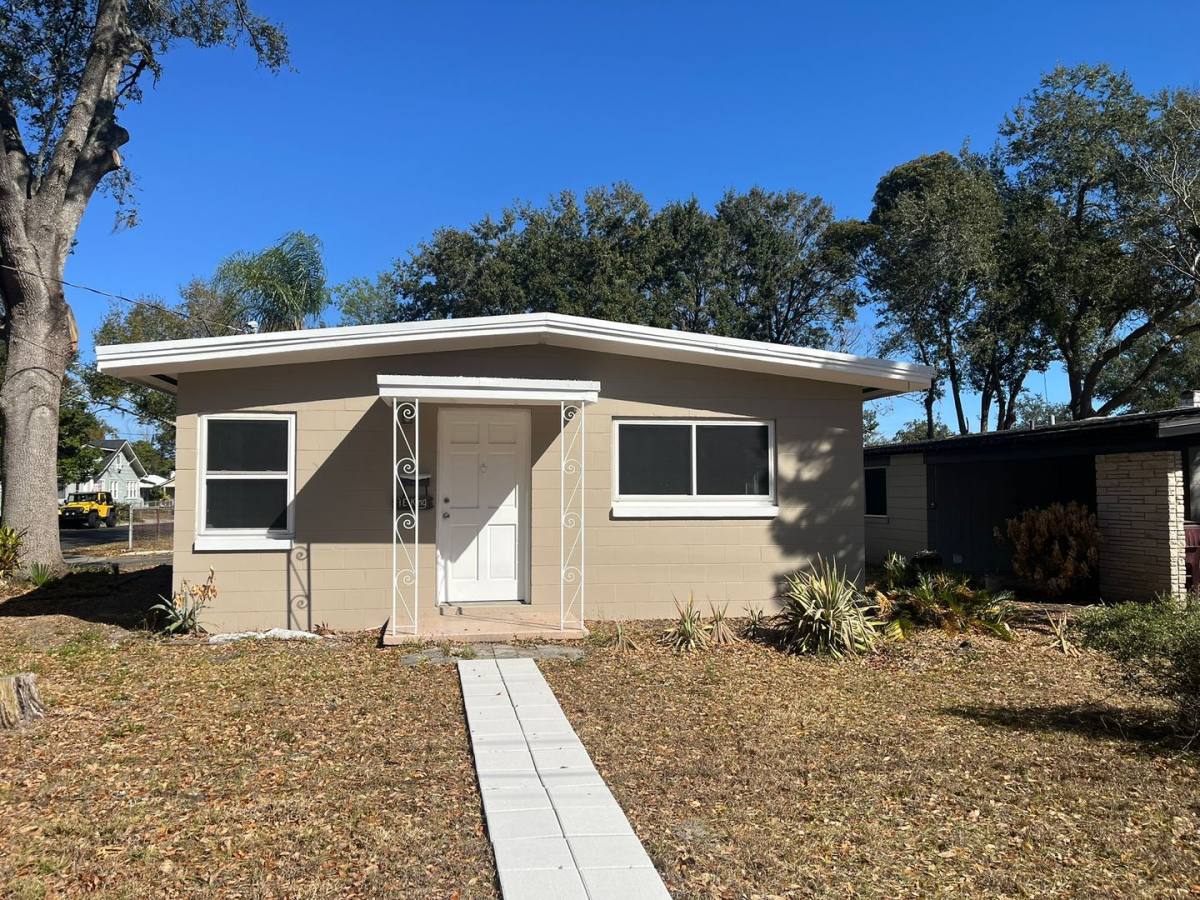 House for rent at 1 E King St, Orlando, FL 32804