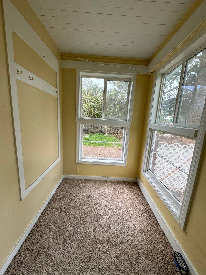 House for rent at 326 Torrey St, Klamath Falls, OR 97601