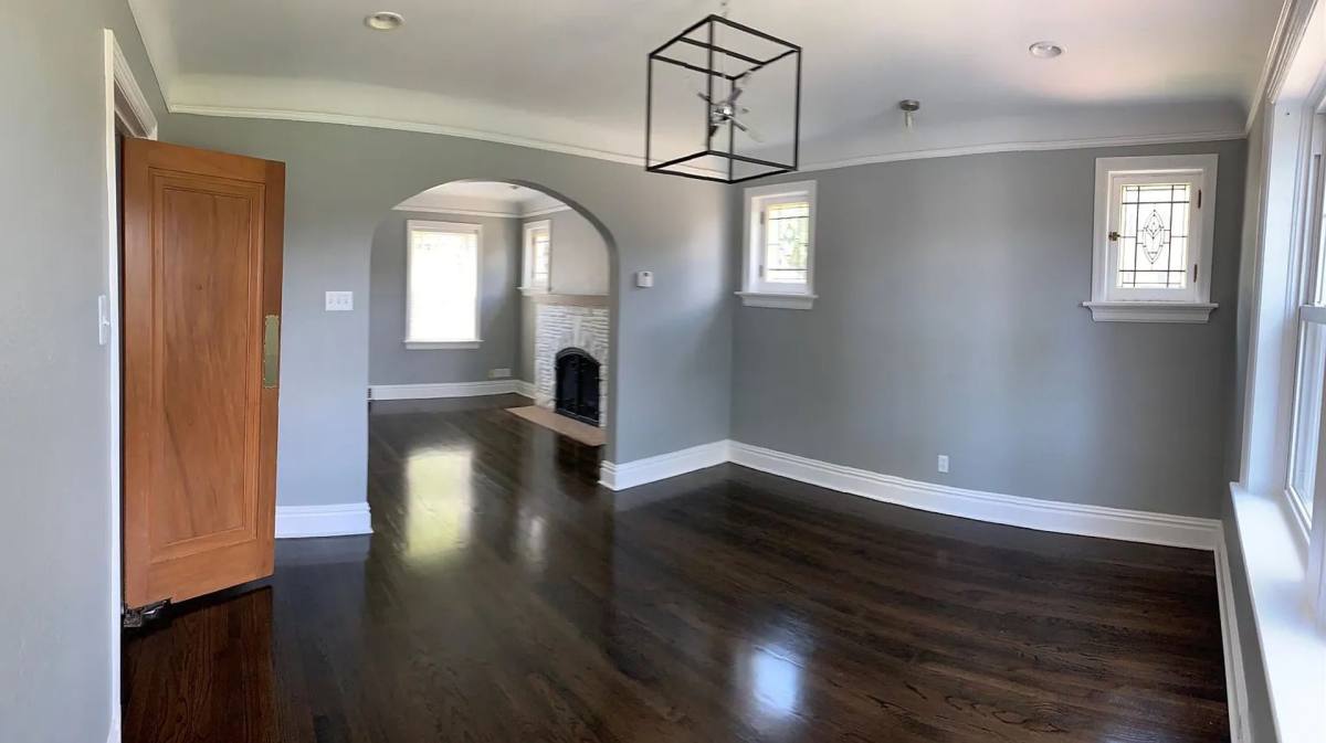 House for rent at 7347 Northmoor Dr, Saint Louis, MO 63105
