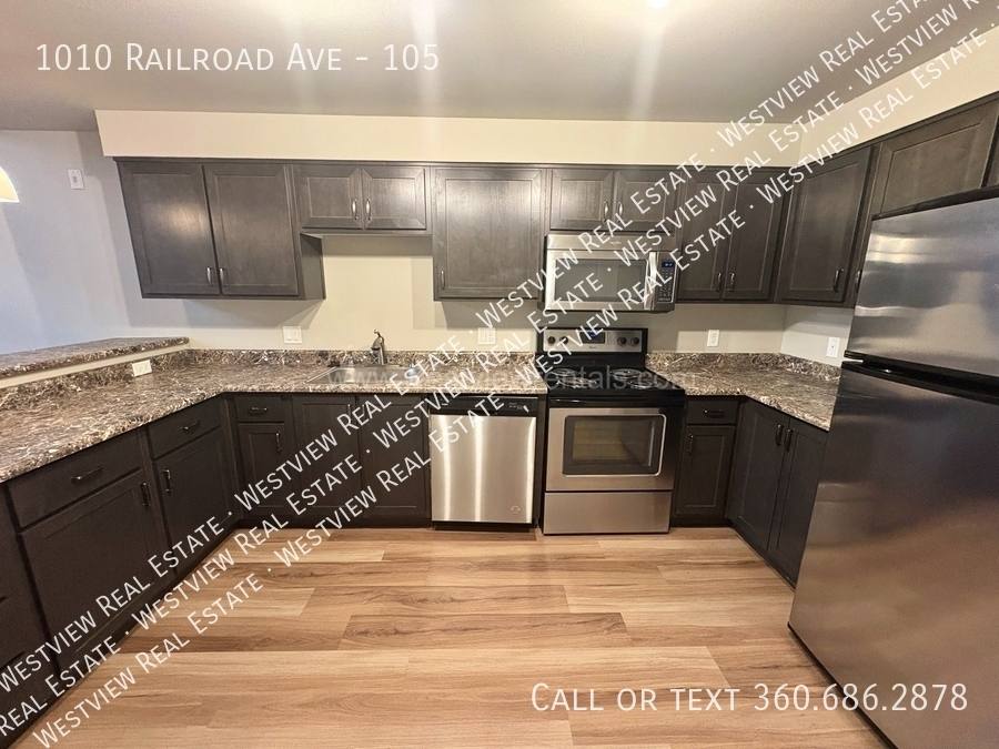 Apartment for rent at 1010 Railroad Ave #105, Bellingham, WA 98225