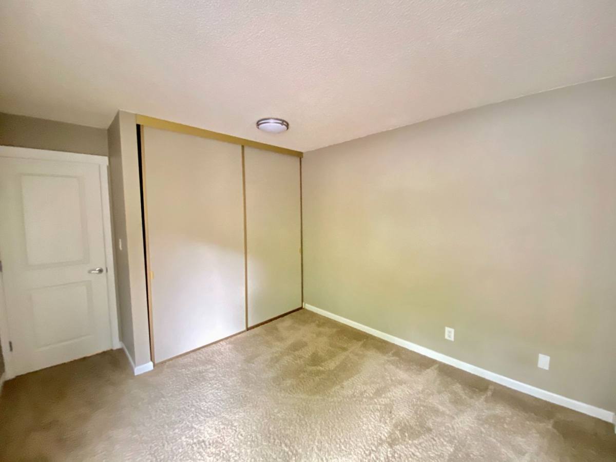House for rent at 321 Y SE, Bellevue, WA 98004