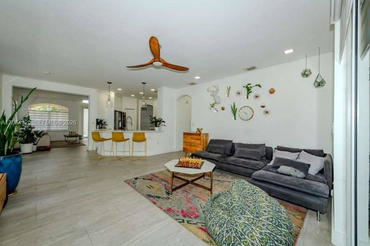House for rent at 8526 NW 110th Place, Miami, FL 33178