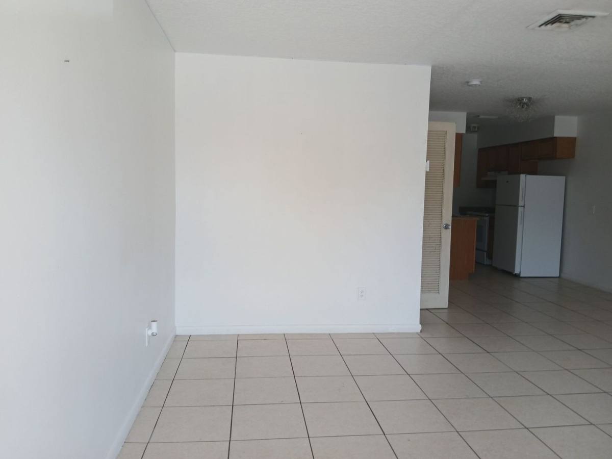 Apartment for rent at 1360 Carlton Court, Fort Pierce, FL 34949
