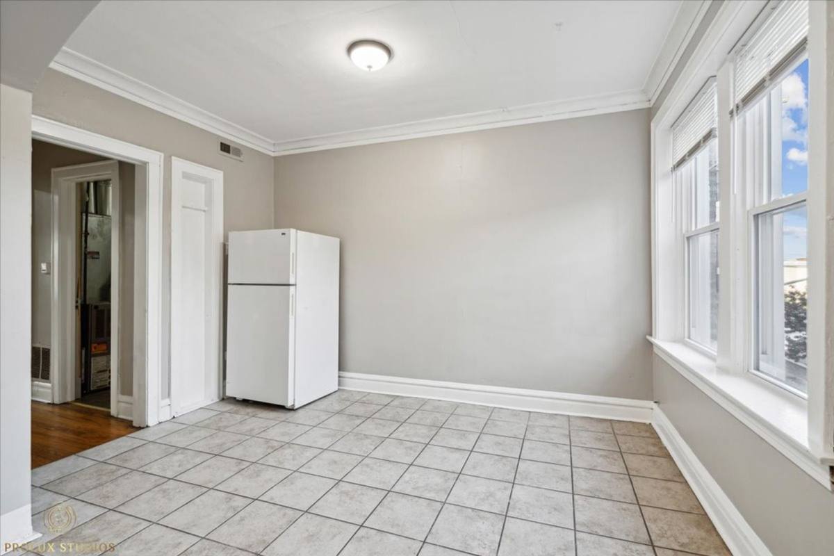 Apartment for rent at 5041 W 18th St #10, Cicero, IL 60804