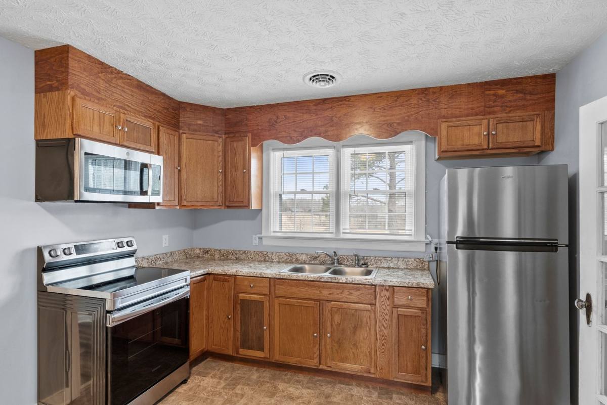 House for rent at 552 Cook Johnson Rd, Prospect, VA 23960