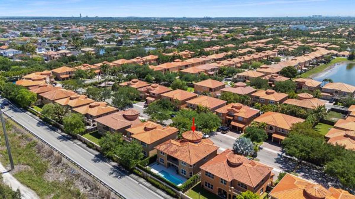 House for rent at 2760 SW 156th Place, Miami, FL 33185
