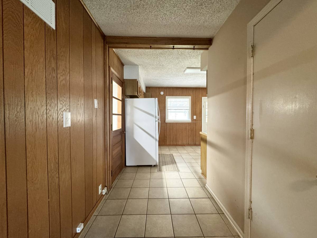 House for rent at 1401 E 23rd Ave, Kansas City, MO 64116